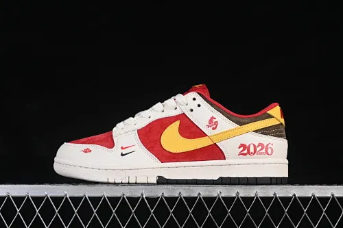 All categories Nk SB Dunk Series Nk SB Dunk Low High-end customized low-top sneakers Nike SB Dunk Low Red gold small double hook High-end customized low-top casual skateboard shoes MZ9588-860